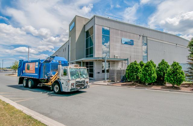 Waste truck