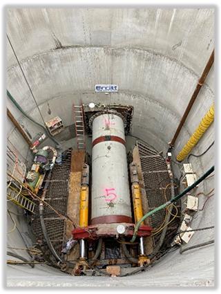 Tunnel boring machine